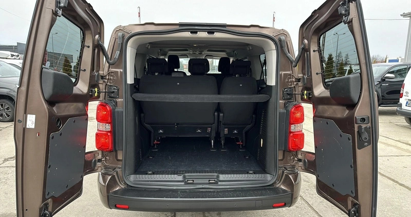 Toyota Proace Verso cena 142900 przebieg: 97502, rok produkcji 2021 z Bodzentyn małe 352